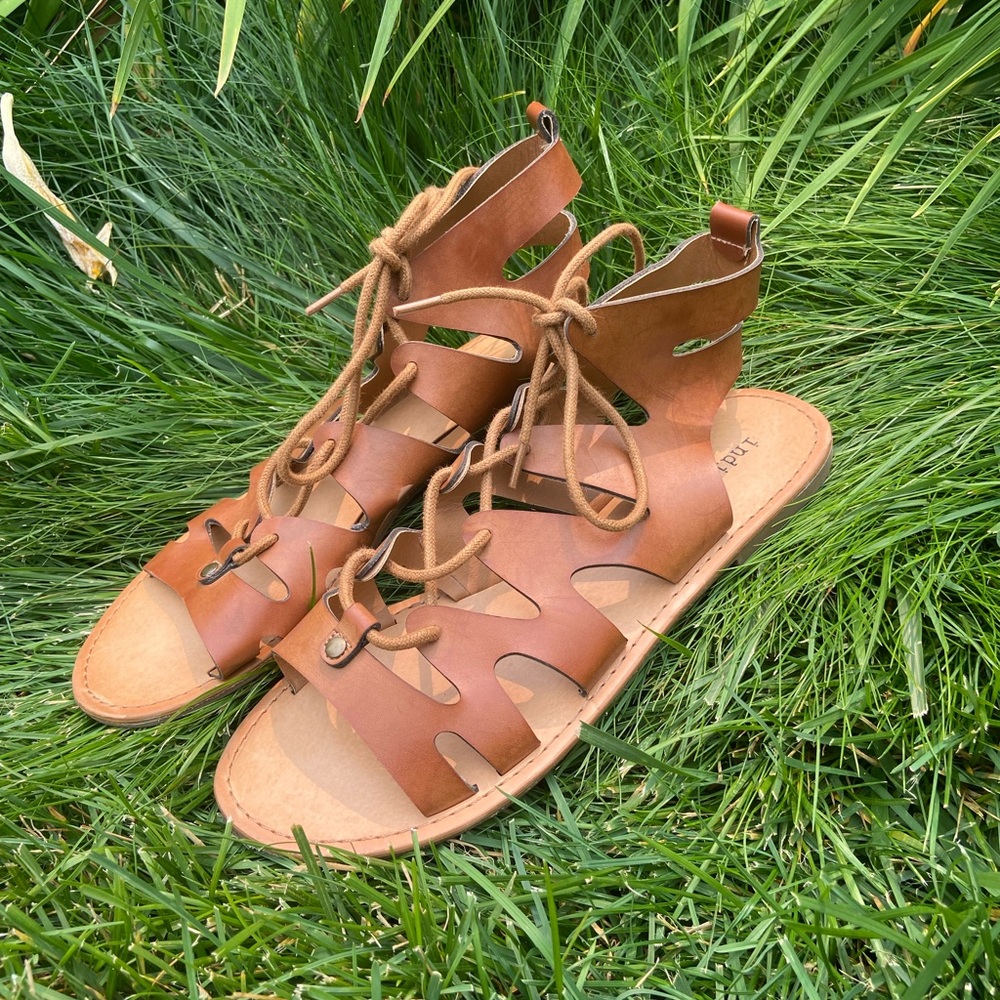 Indigo brand gladiator style lace up flat sandals